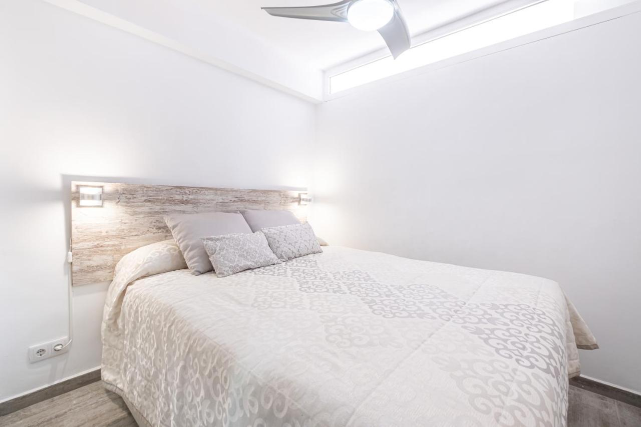 Karola Apartment 12-C Levante Beach Benidorm Eksteriør billede
